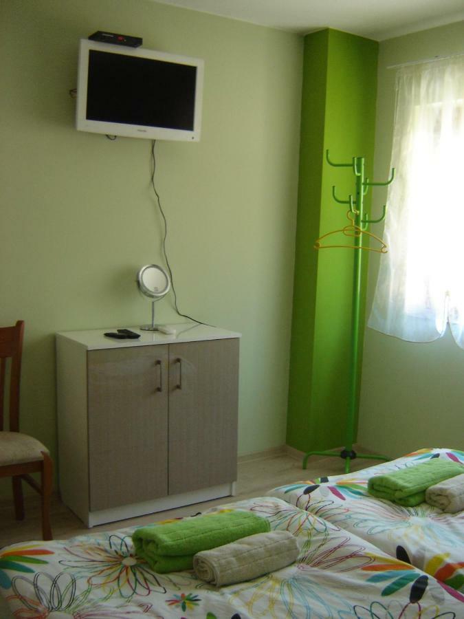 Rose Valley Guest House คาซานลัก ภายนอก รูปภาพ