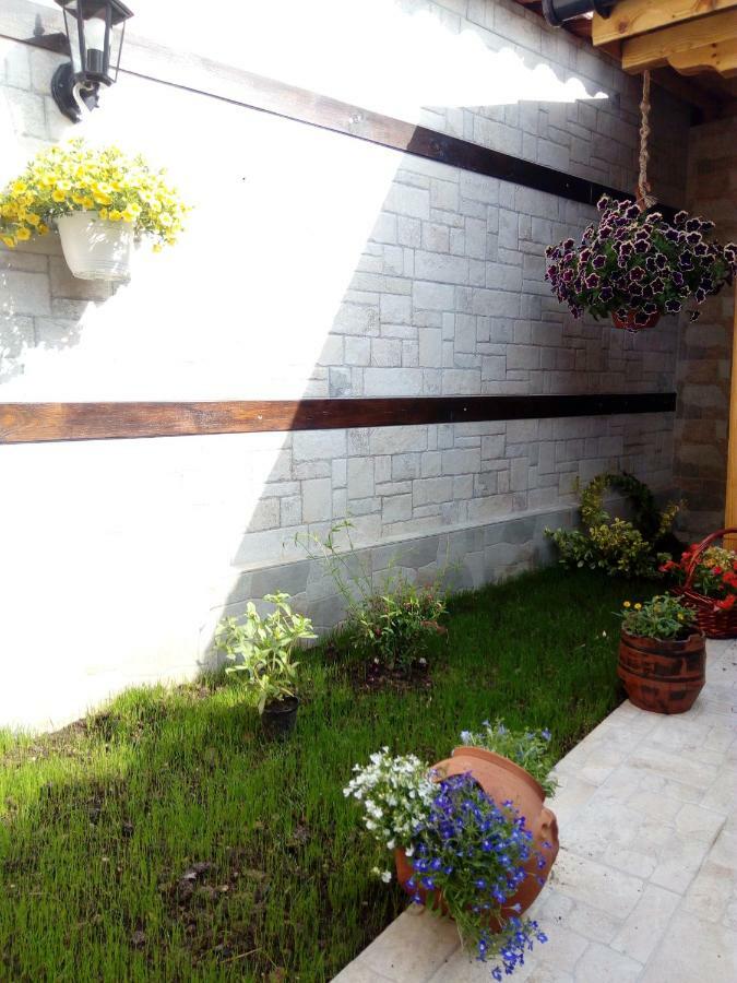 Rose Valley Guest House คาซานลัก ภายนอก รูปภาพ