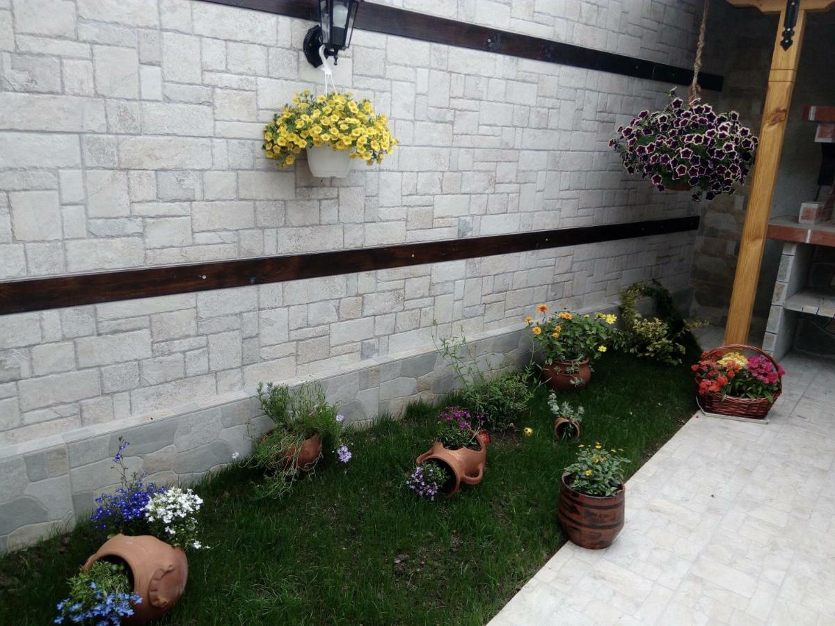 Rose Valley Guest House คาซานลัก ภายนอก รูปภาพ