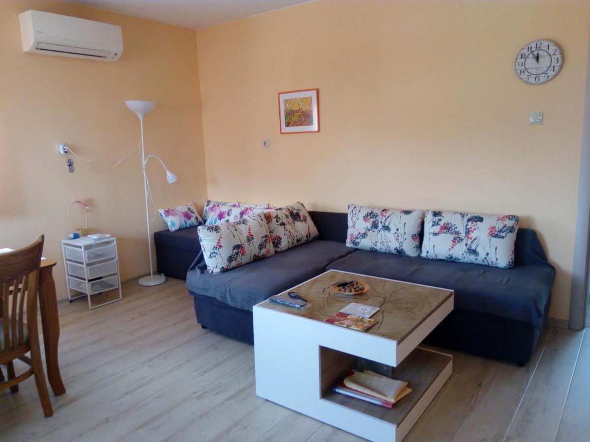 Rose Valley Guest House คาซานลัก ภายนอก รูปภาพ